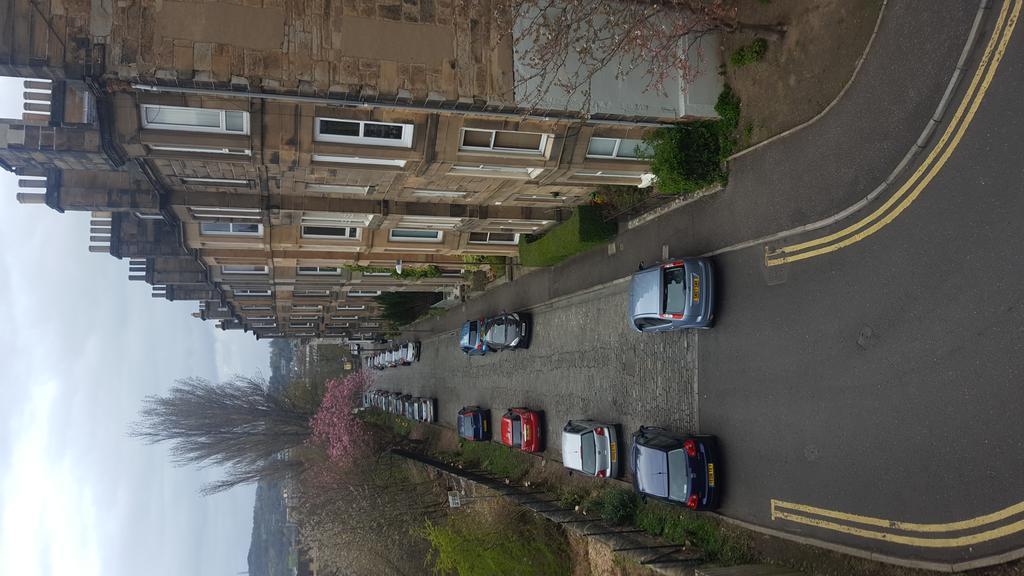 Penthouse Apartment Sleeps 11 Edinburgh Exterior photo